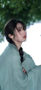 浪漫杀手 - 英勉 导演 上白石萌歌  主演